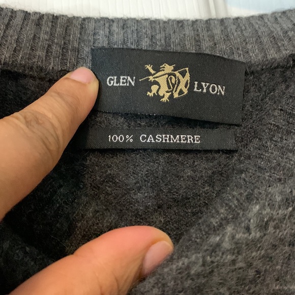 Men’s Glen Lyon 100% Cashmere Grey Sweater long sleeve size large - Picture 2 of 2